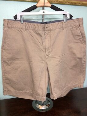 Nautica Men's Light Tan Flat-Front Shorts